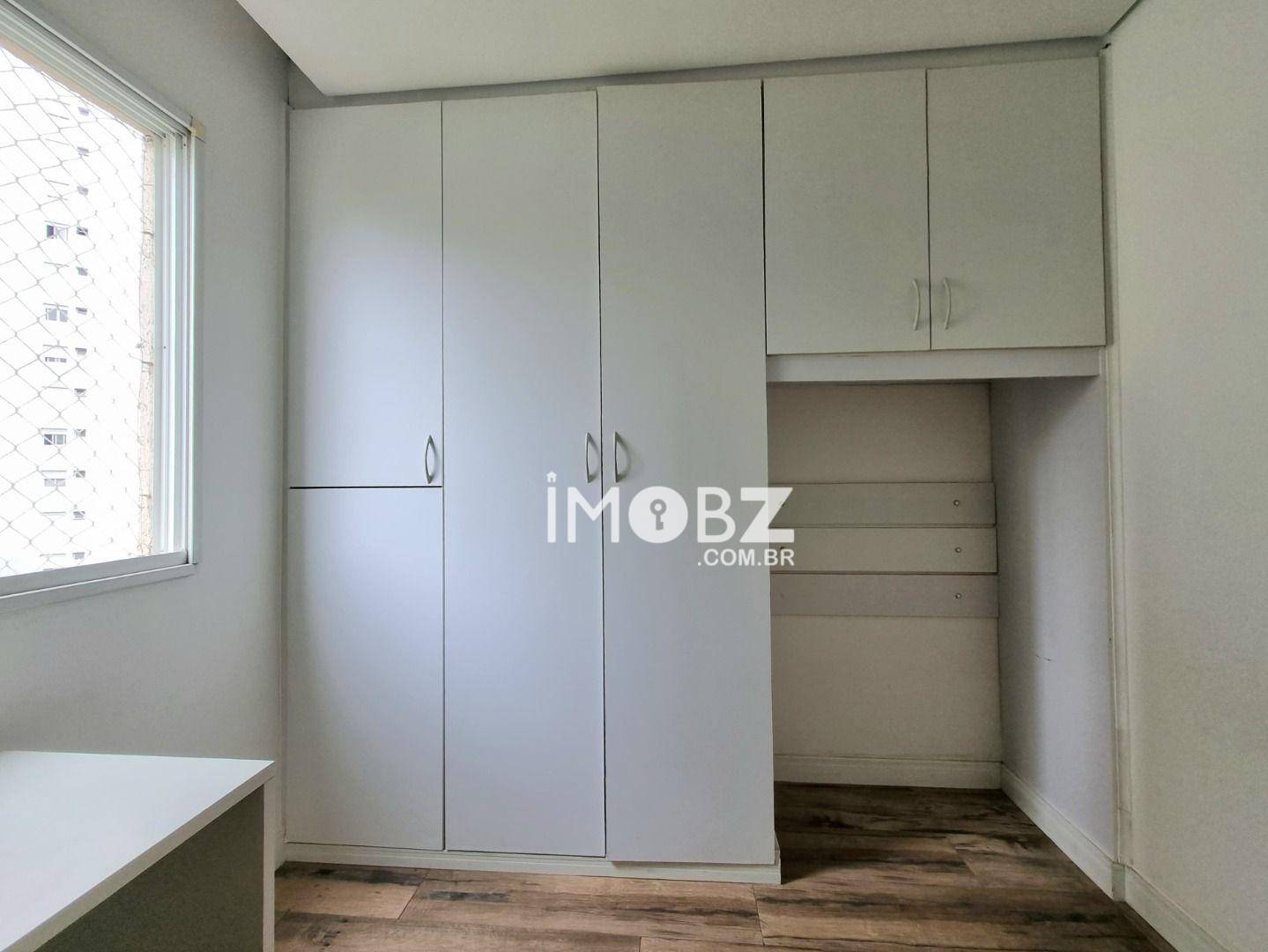 Apartamento à venda com 2 quartos, 62m² - Foto 13