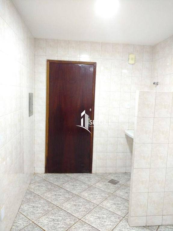 Apartamento para alugar com 3 quartos, 110m² - Foto 9