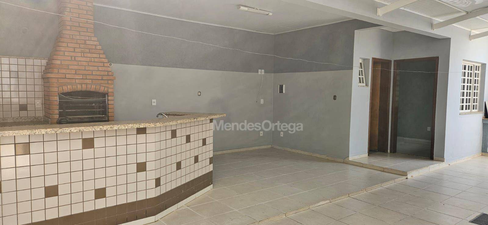 Casa de Condomínio para alugar com 3 quartos, 300m² - Foto 25