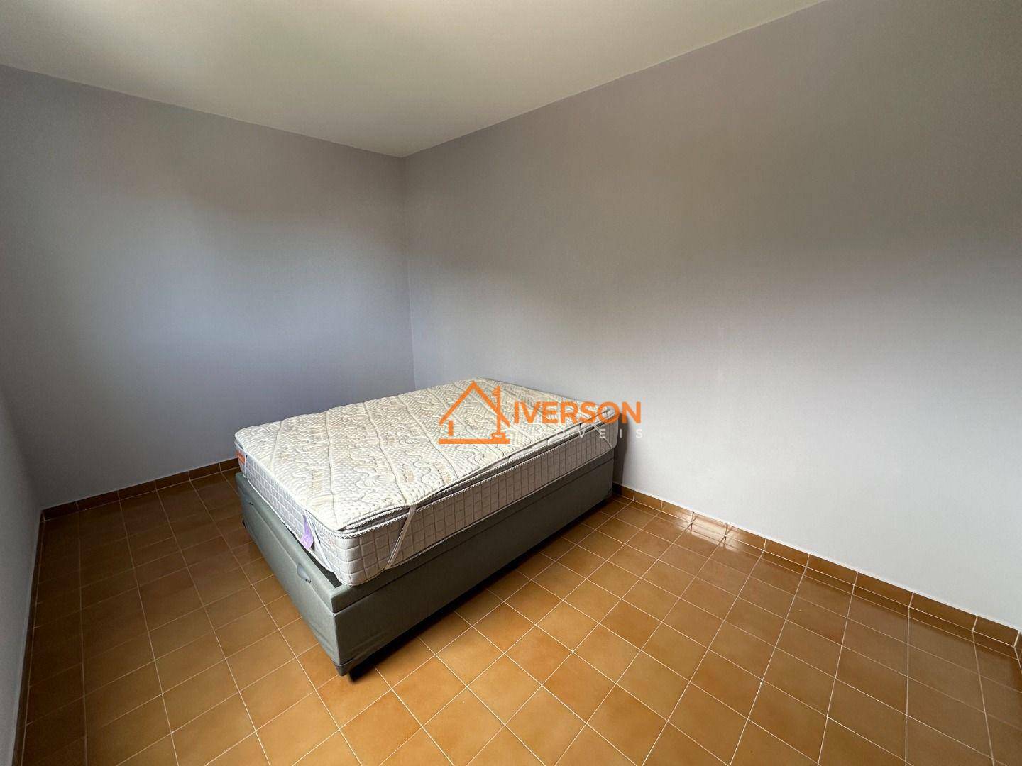 Apartamento à venda com 1 quarto, 43m² - Foto 12