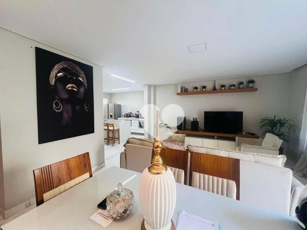 Casa para alugar com 3 quartos, 400m² - Foto 3