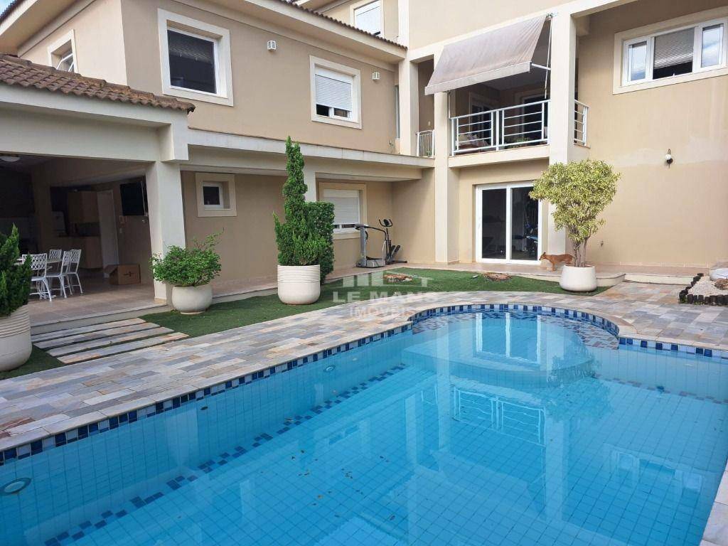 Casa à venda com 4 quartos, 431m² - Foto 1