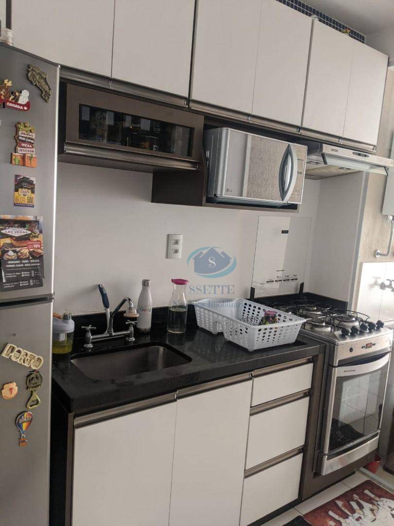 Apartamento à venda com 2 quartos, 65m² - Foto 19