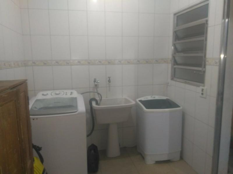 Sobrado à venda com 3 quartos, 200m² - Foto 14