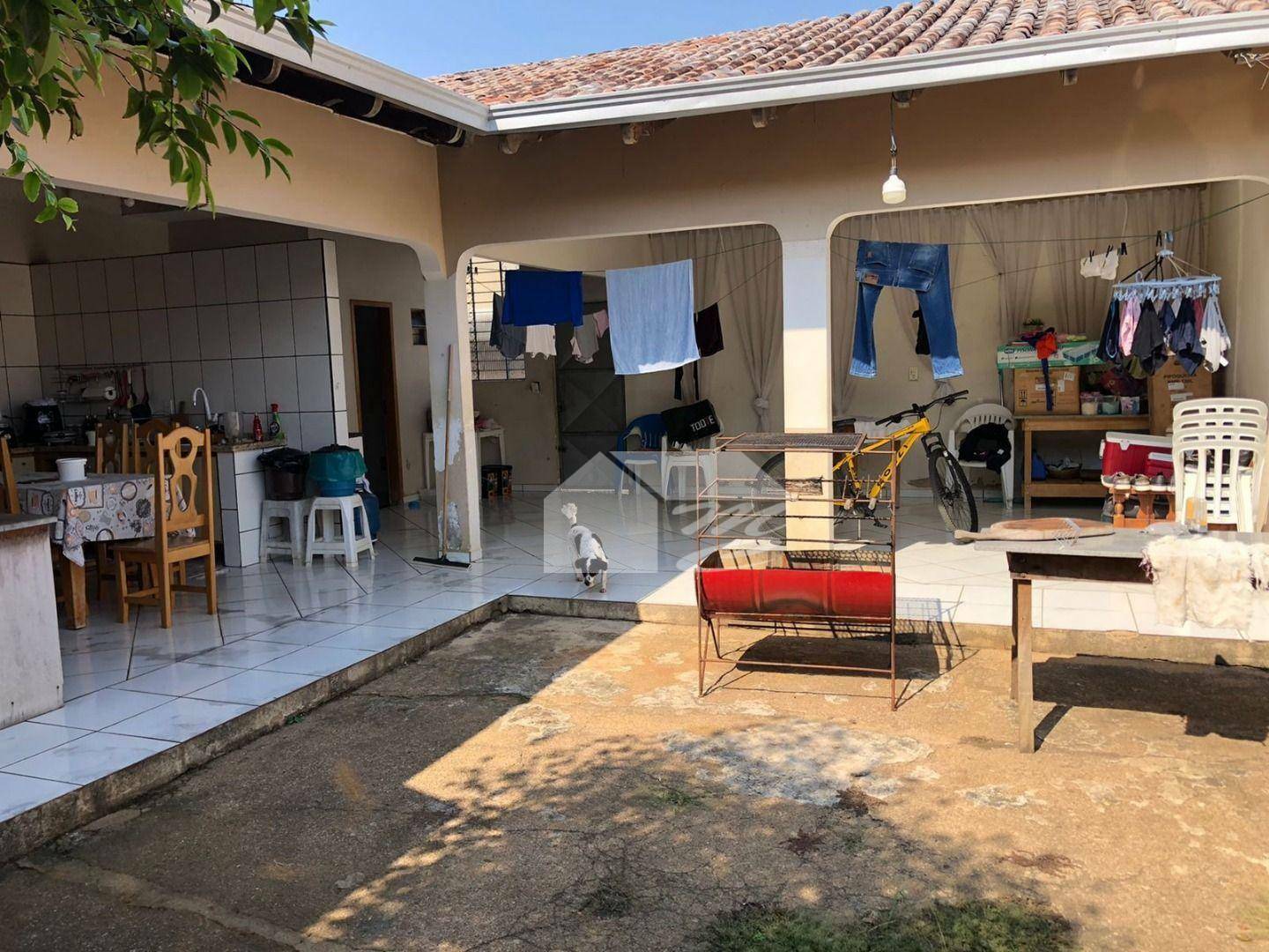 Casa à venda com 4 quartos, 200m² - Foto 20