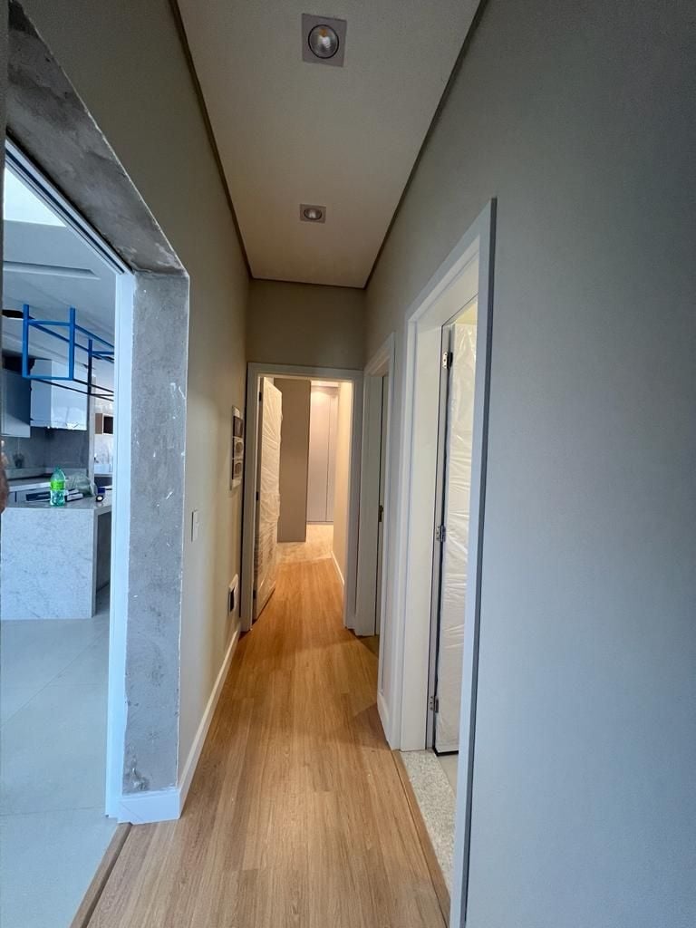 Casa à venda com 3 quartos, 165m² - Foto 1