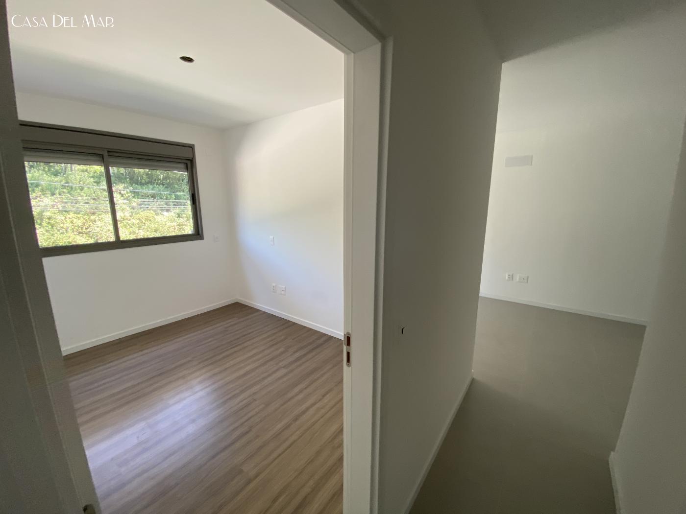 Apartamento à venda com 2 quartos, 72m² - Foto 35