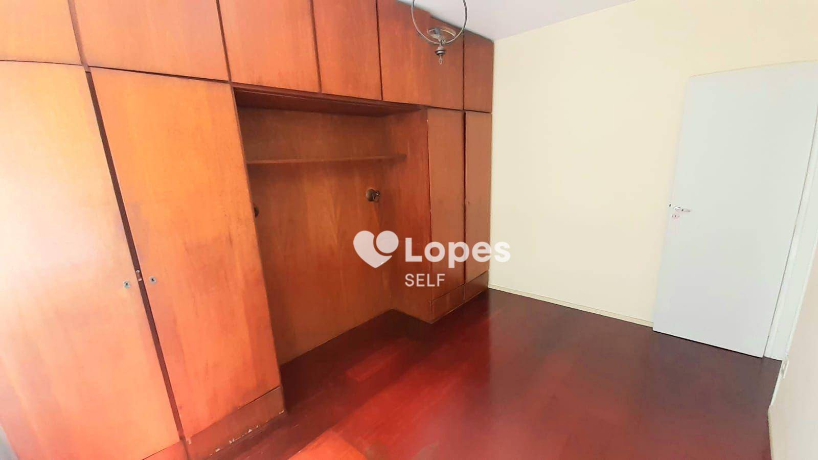 Apartamento à venda com 2 quartos, 62m² - Foto 4