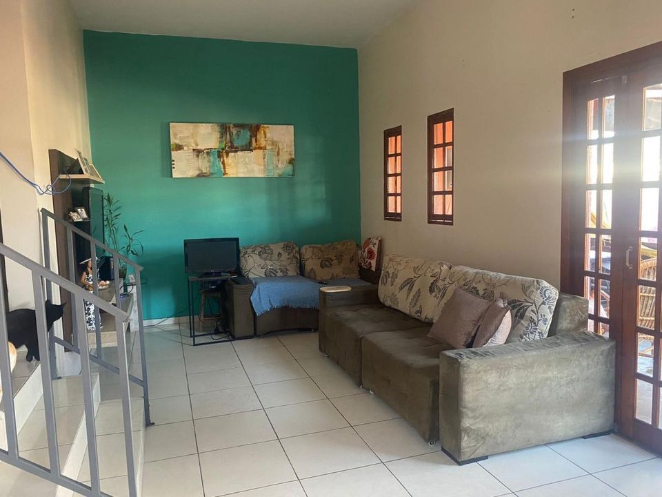 Sobrado à venda com 3 quartos, 150m² - Foto 1