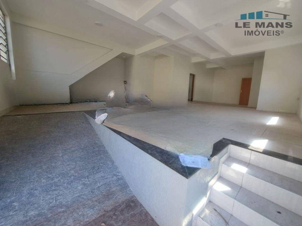 Loja-Salão para alugar, 121m² - Foto 1