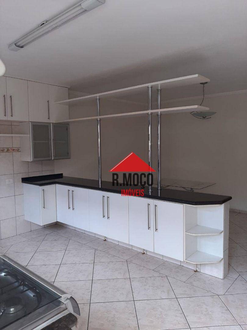 Sobrado à venda com 3 quartos, 150m² - Foto 8