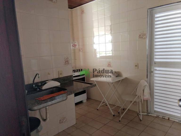 Apartamento à venda com 3 quartos, 143m² - Foto 10