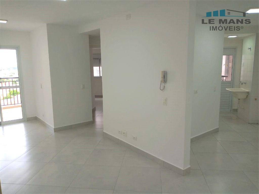 Apartamento à venda com 2 quartos, 66m² - Foto 1