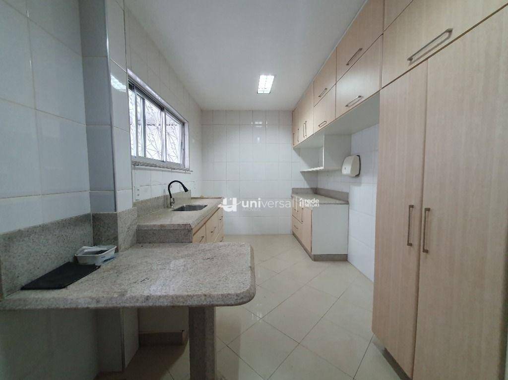 Casa de Condomínio para alugar com 4 quartos, 170m² - Foto 25