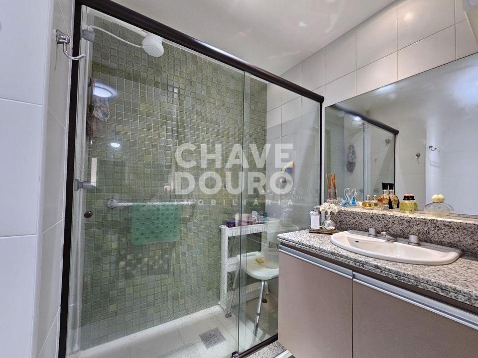 Apartamento à venda com 4 quartos, 150m² - Foto 17