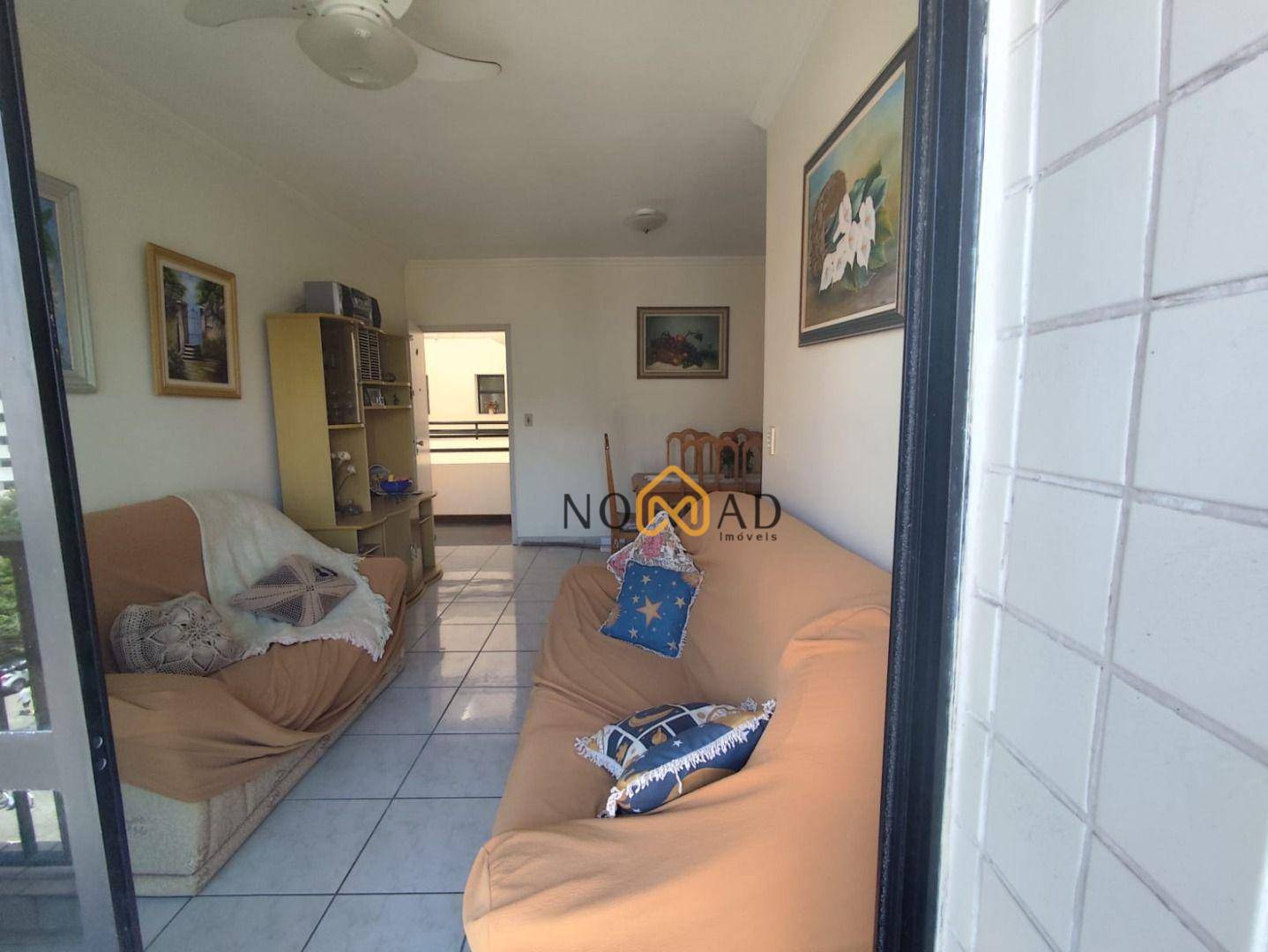 Apartamento à venda com 2 quartos, 67m² - Foto 1