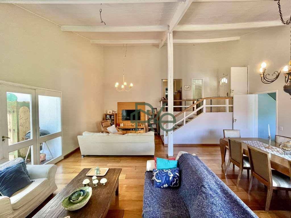 Casa de Condomínio à venda com 4 quartos, 282m² - Foto 16