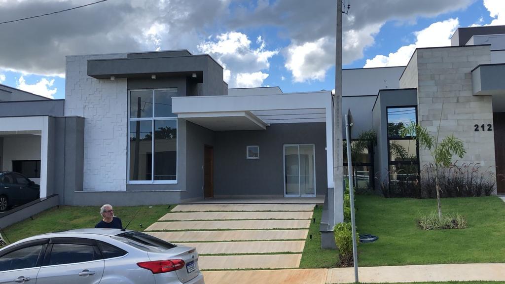 Casa de Condomínio à venda com 3 quartos, 156m² - Foto 1