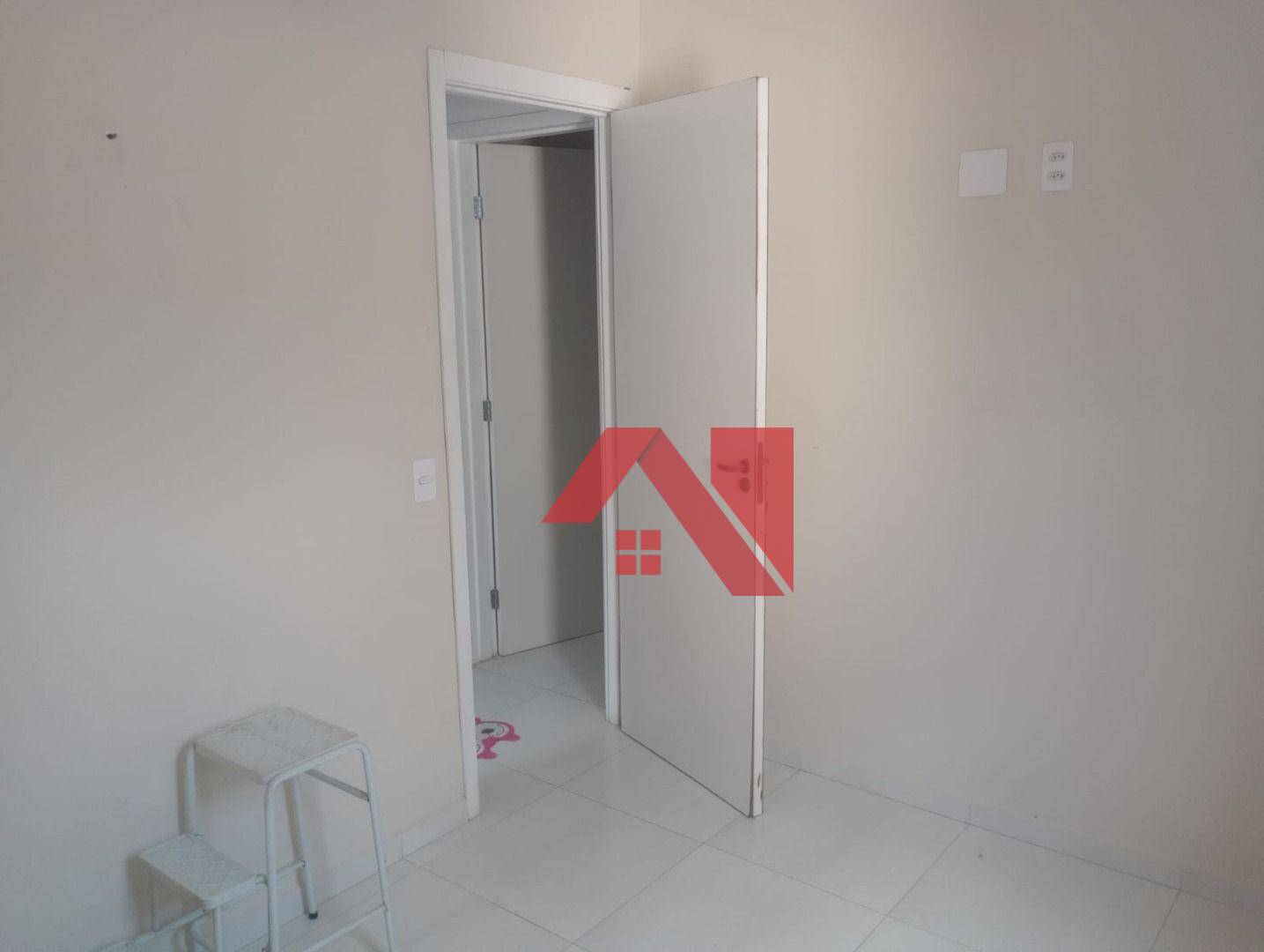 Apartamento para alugar com 2 quartos, 49m² - Foto 11