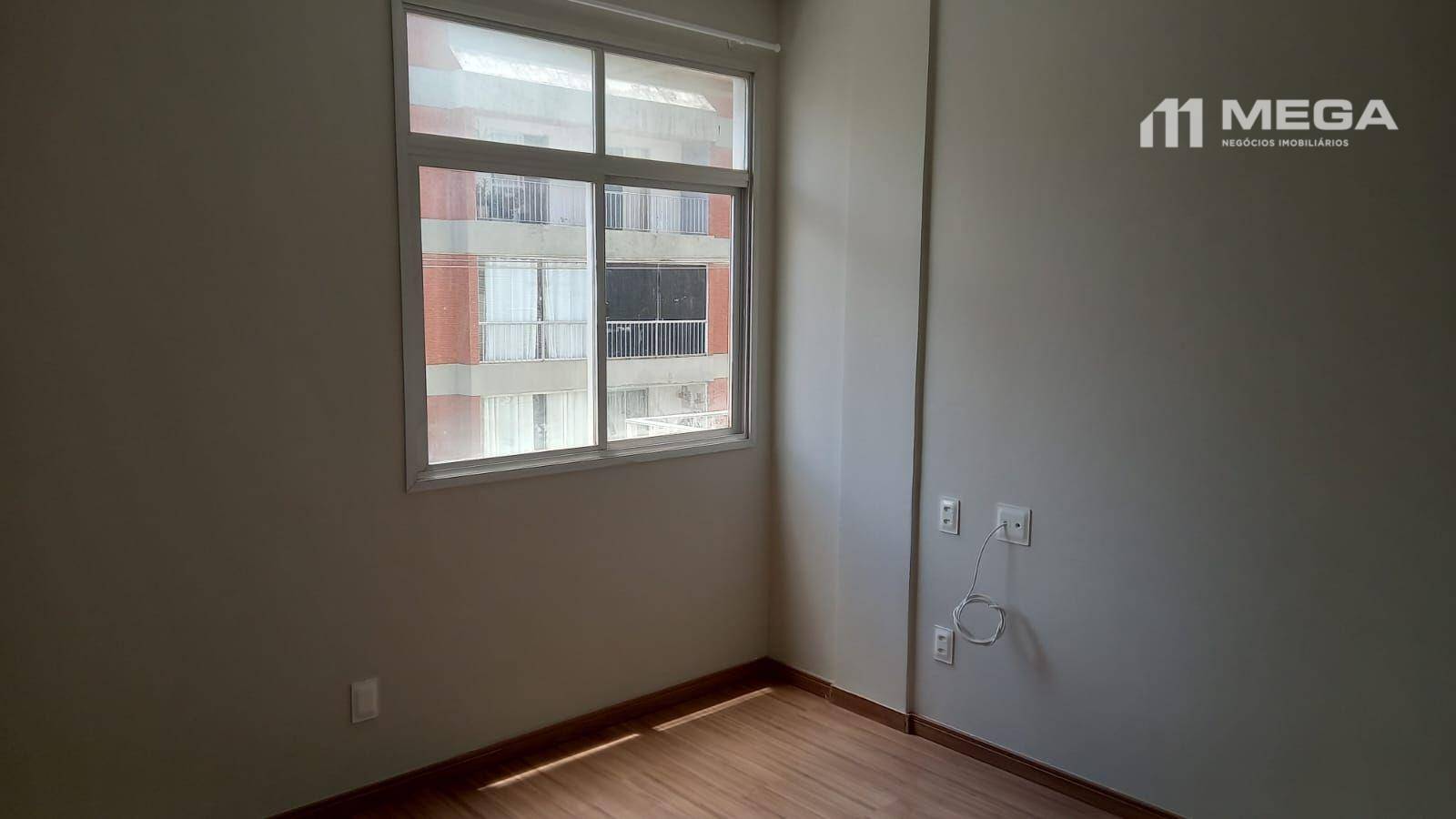 Apartamento para alugar com 3 quartos, 130m² - Foto 9