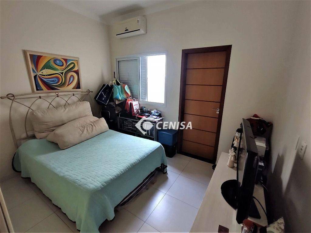 Casa de Condomínio à venda com 3 quartos, 230m² - Foto 18