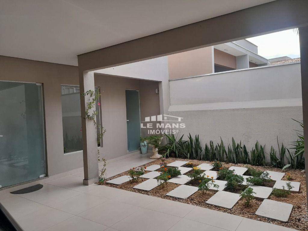 Casa à venda com 4 quartos, 155m² - Foto 9