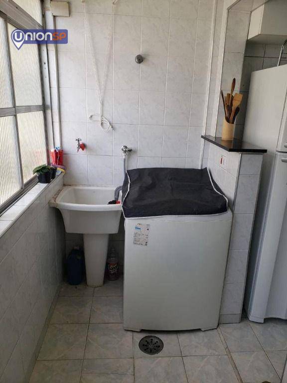 Apartamento à venda com 2 quartos, 70m² - Foto 26