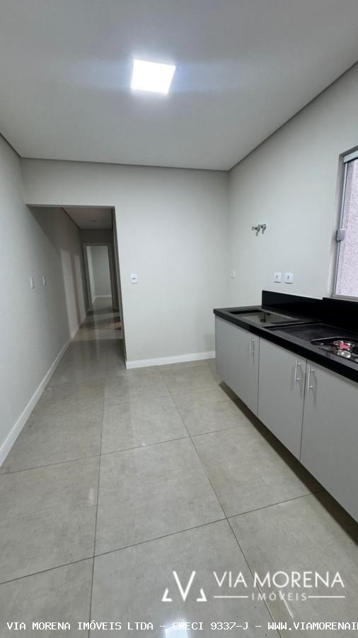 Casa à venda com 3 quartos, 180m² - Foto 13