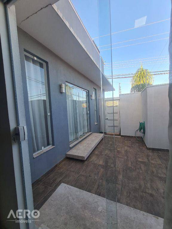 Casa à venda com 3 quartos, 230m² - Foto 20