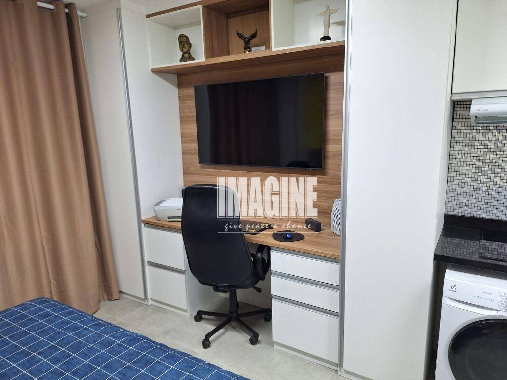 Kitnet e Studio à venda com 1 quarto, 31m² - Foto 2