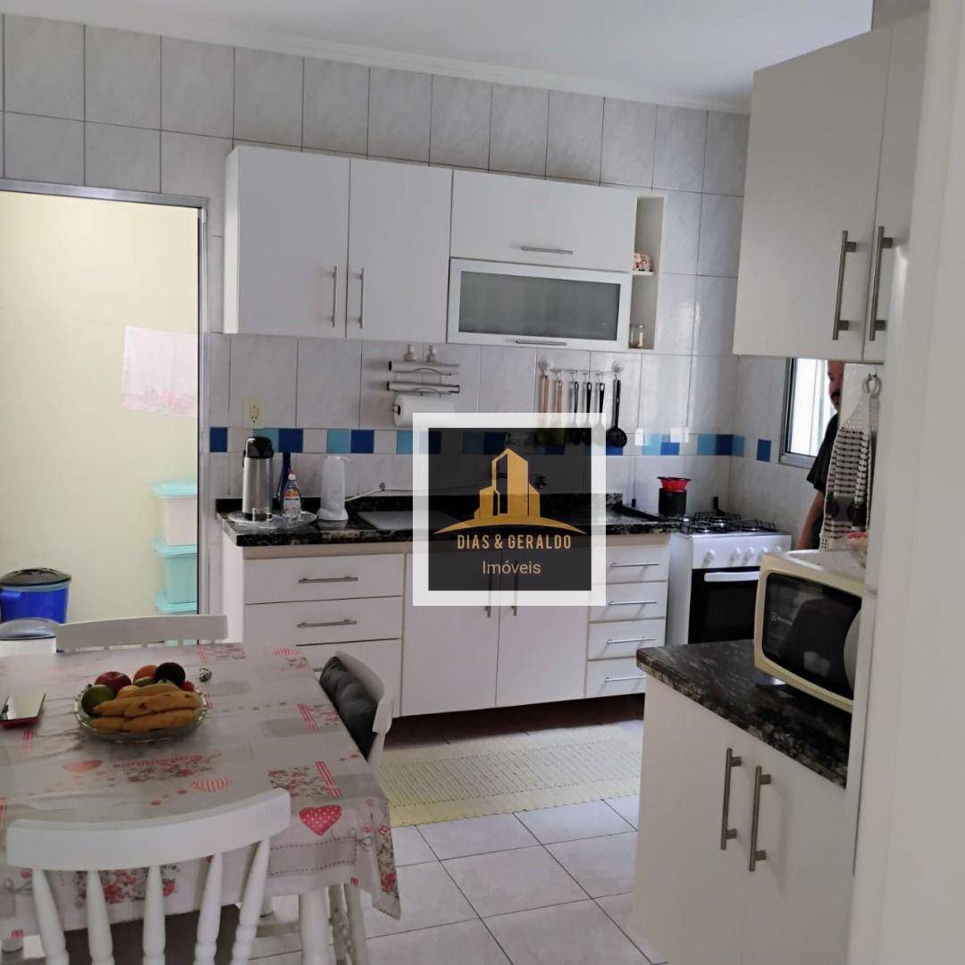 Sobrado à venda com 2 quartos, 65m² - Foto 6