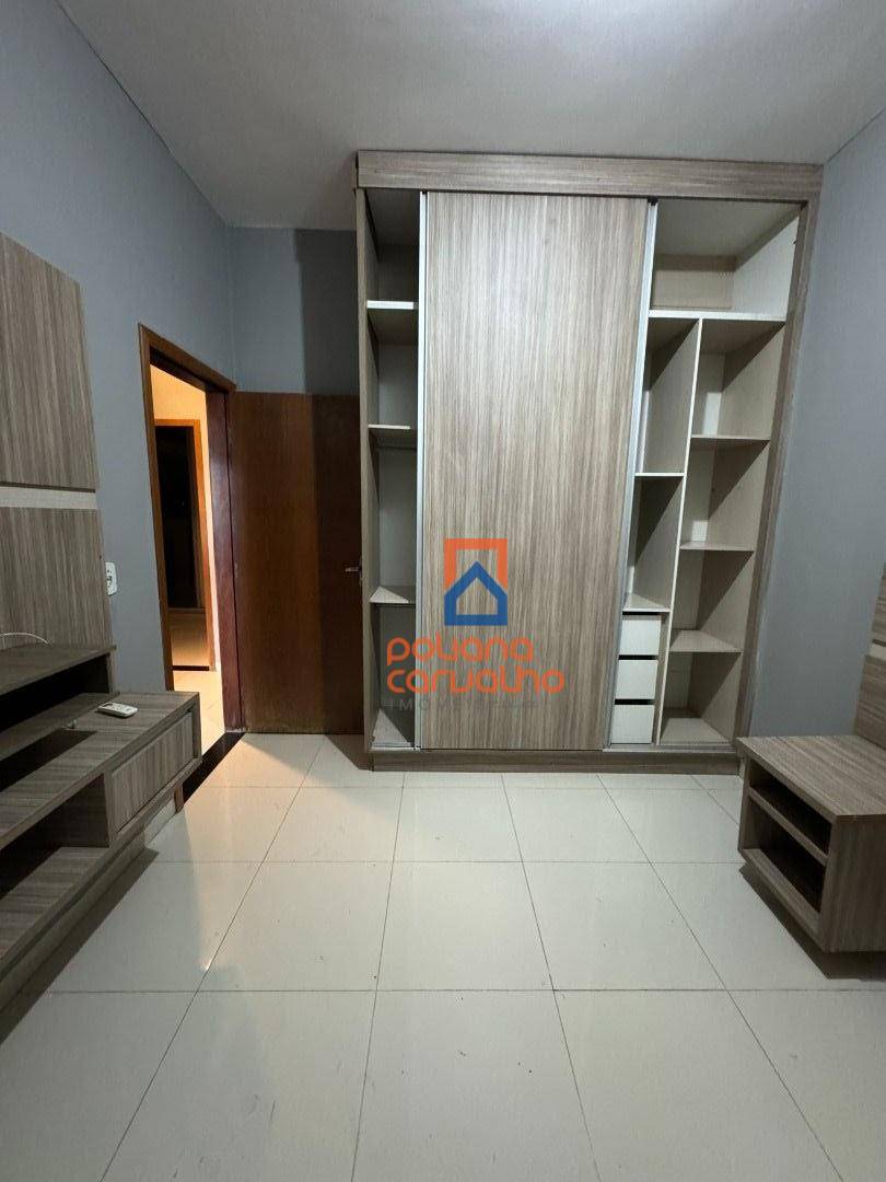 Casa para alugar com 3 quartos, 229m² - Foto 14