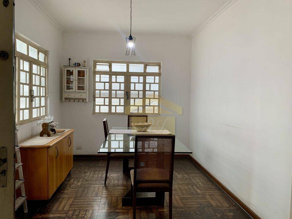 Casa à venda com 5 quartos, 300m² - Foto 22