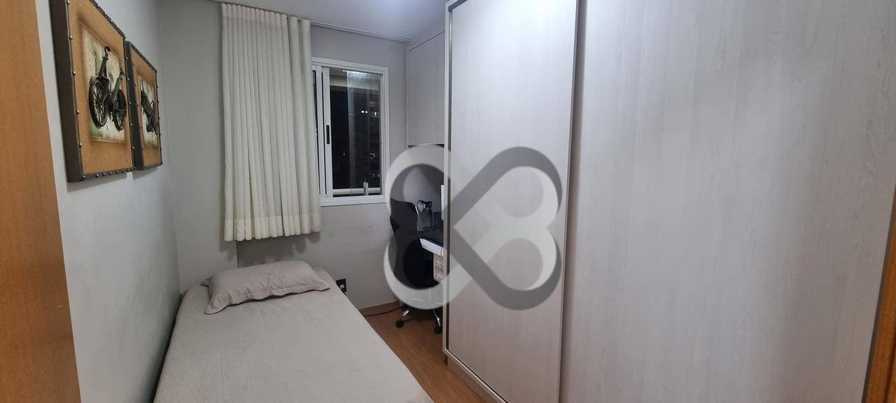 Apartamento à venda com 3 quartos, 77m² - Foto 14