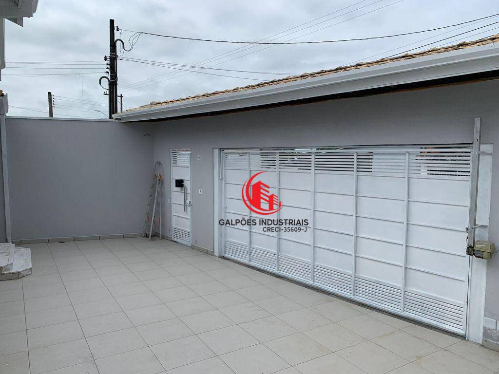 Casa para alugar com 3 quartos, 178m² - Foto 3