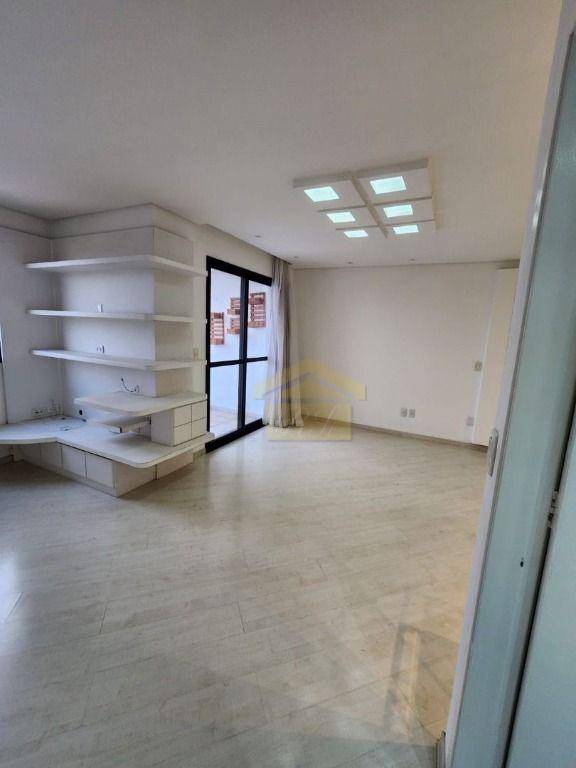 Apartamento à venda com 2 quartos, 84m² - Foto 4