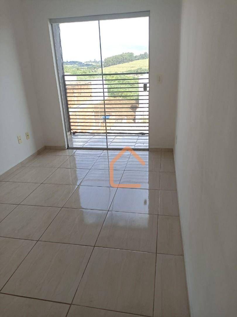 Apartamento à venda com 2 quartos, 65m² - Foto 1