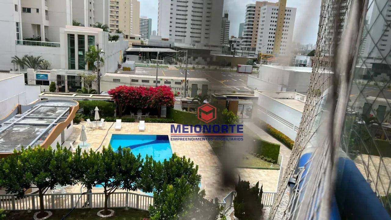 Apartamento para alugar com 4 quartos, 200m² - Foto 4