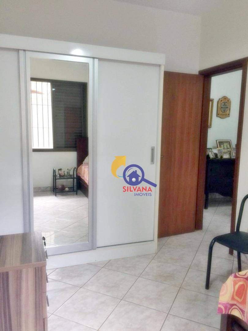 Casa à venda com 3 quartos, 264m² - Foto 21