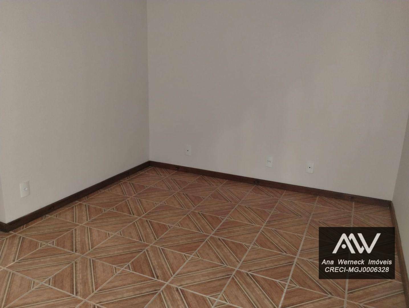 Casa à venda com 2 quartos, 90m² - Foto 13