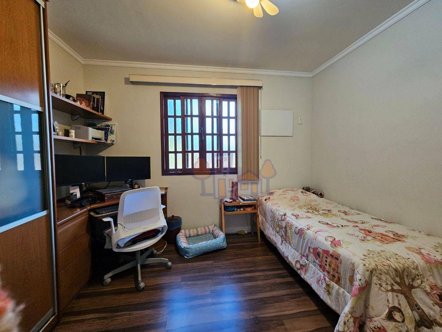 Casa à venda com 4 quartos, 456m² - Foto 26
