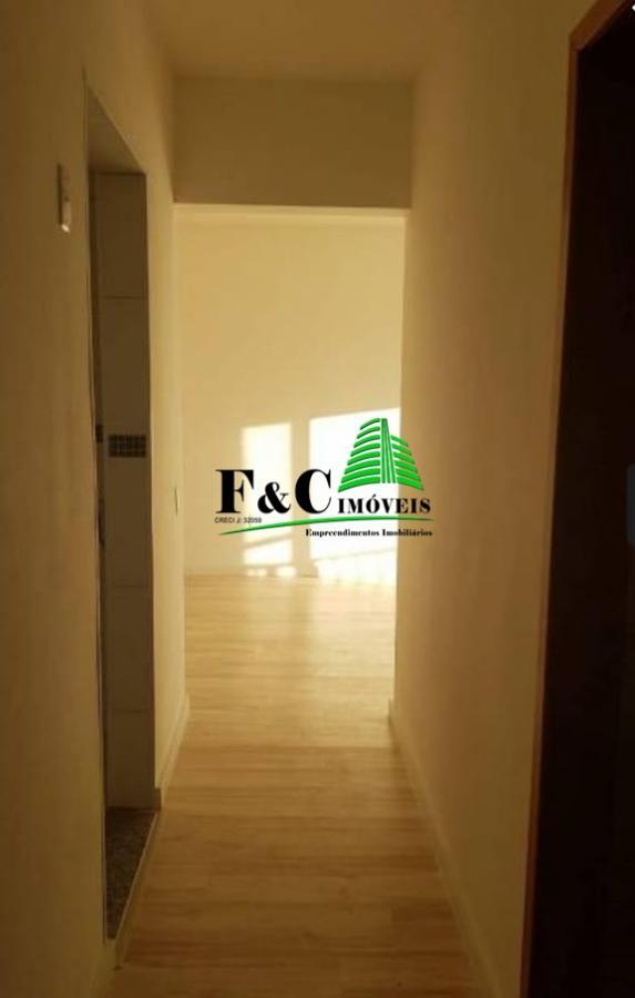 Apartamento à venda com 2 quartos, 60m² - Foto 10