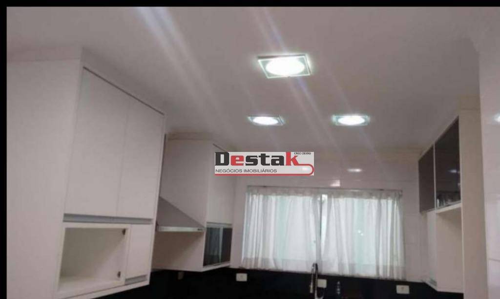 Sobrado à venda com 3 quartos, 207m² - Foto 14