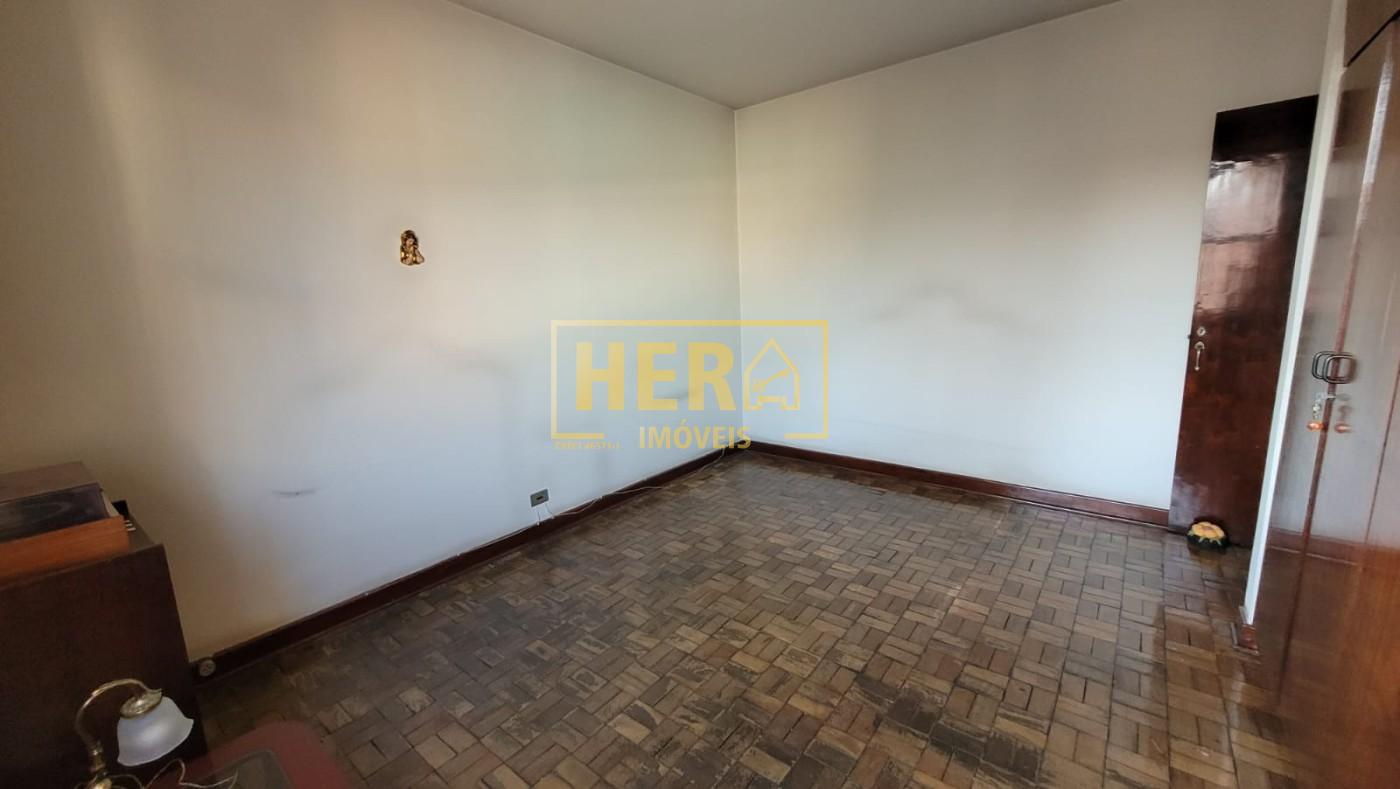 Casa à venda com 3 quartos, 372m² - Foto 26
