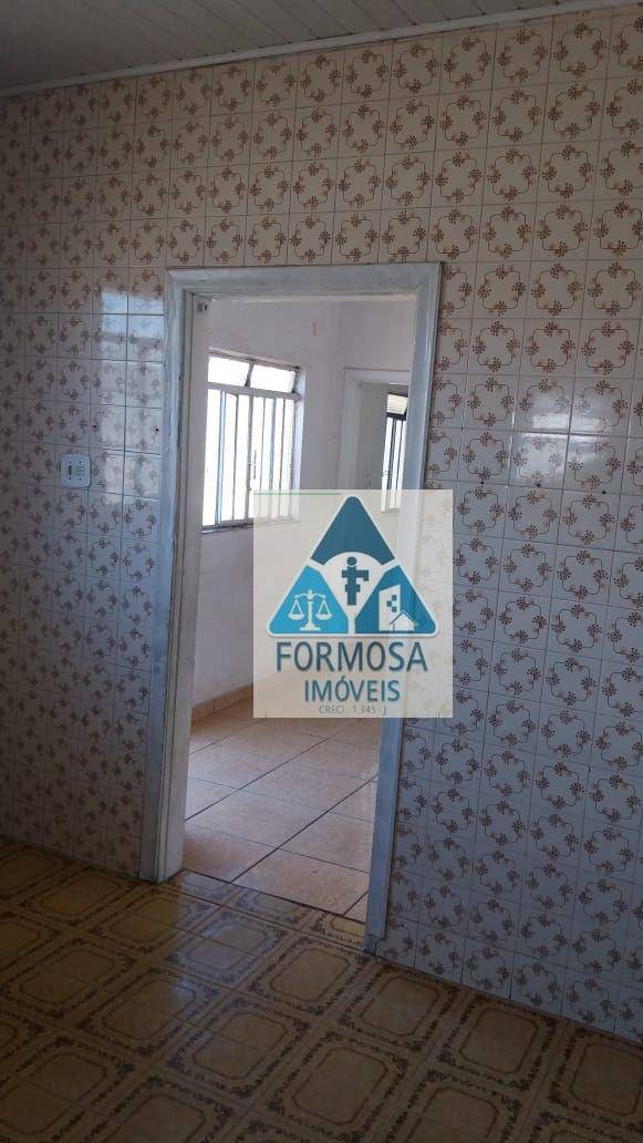 Casa à venda com 2 quartos, 40m² - Foto 12