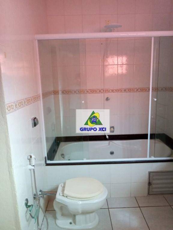 Casa de Condomínio à venda com 3 quartos, 350m² - Foto 20