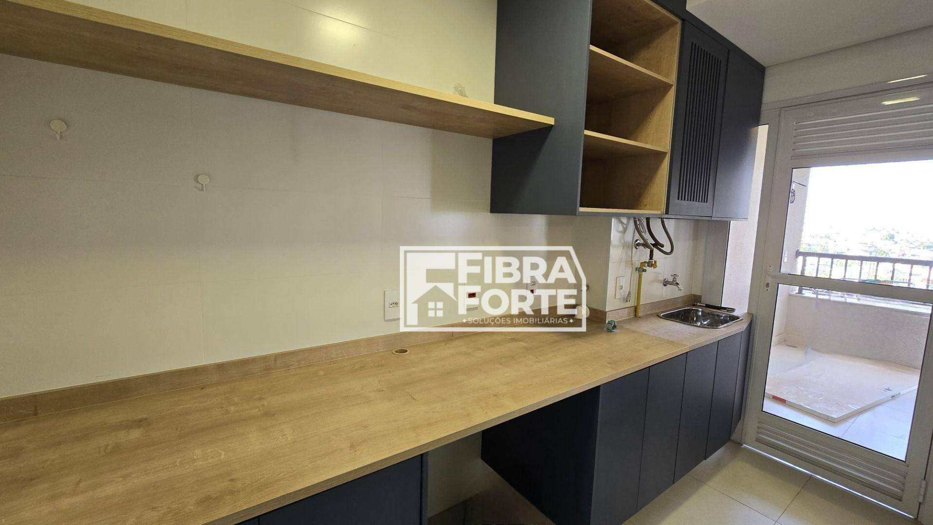 Apartamento à venda com 3 quartos, 135m² - Foto 8