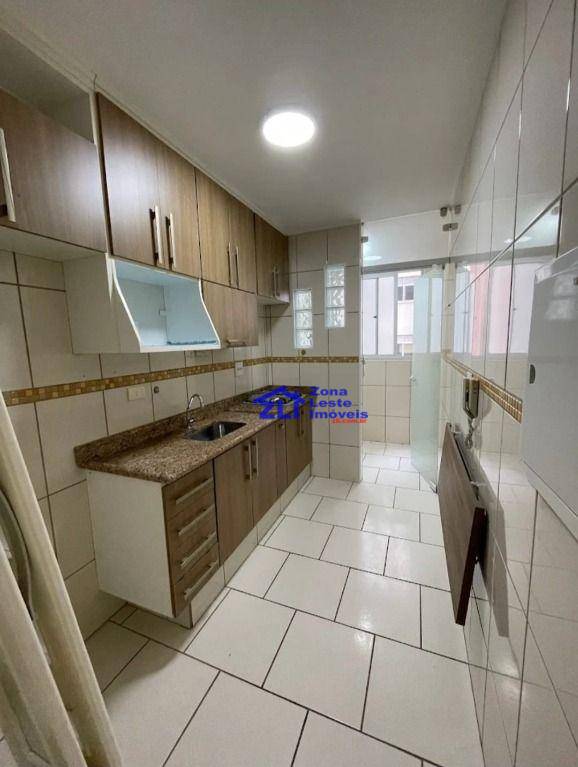 Apartamento à venda com 2 quartos, 52m² - Foto 4