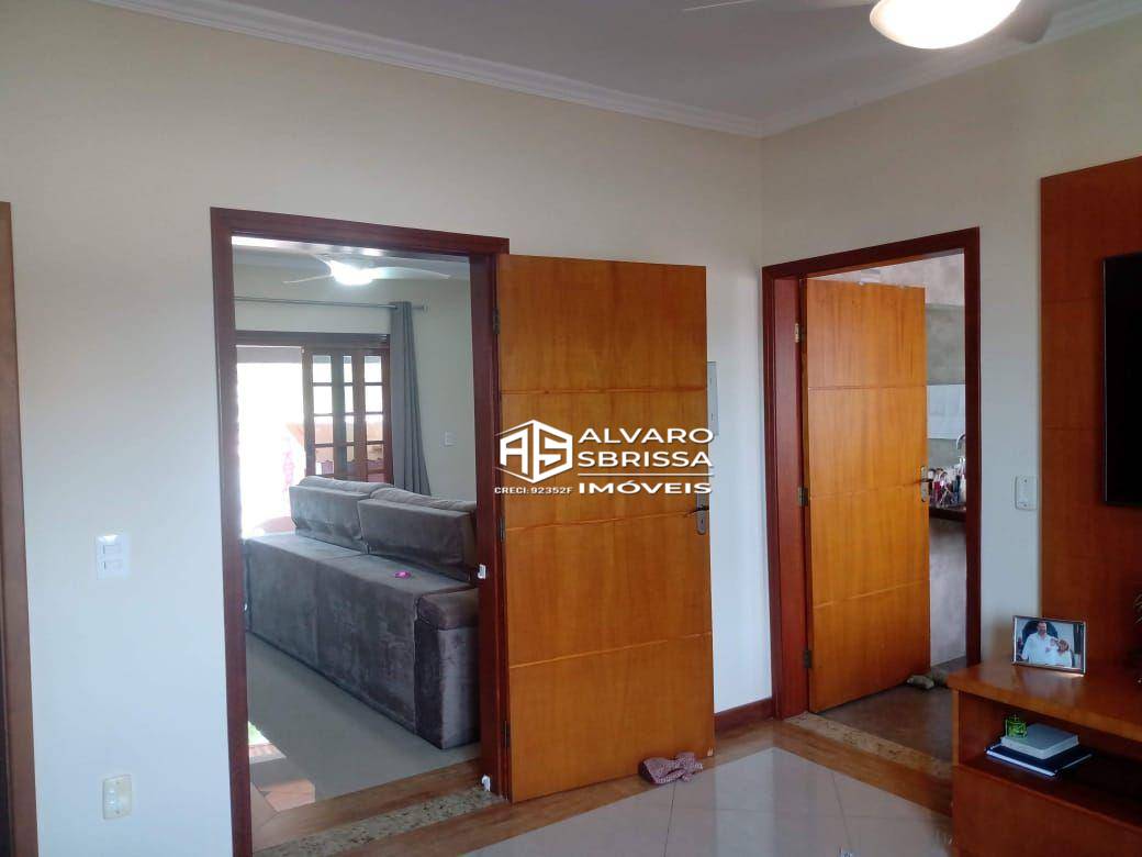 Casa à venda e aluguel com 4 quartos, 210m² - Foto 23