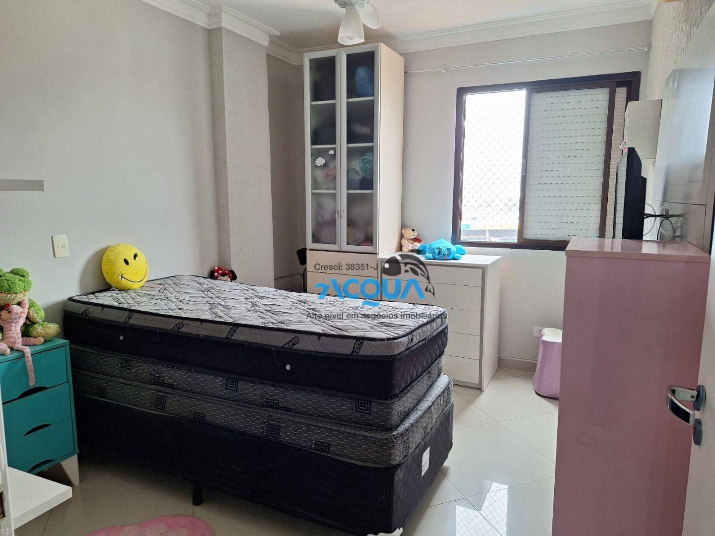 Apartamento à venda com 2 quartos, 70m² - Foto 6